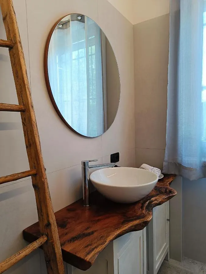 Guest house Picnic Room And Pool Castelnuovo del Garda Italy